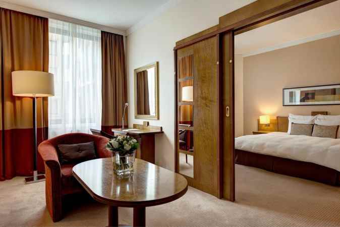 هتل کورینتیا نمای داخلی اتاق