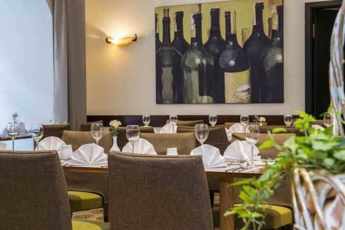 هتل رادیسون بلو نمای رستوران