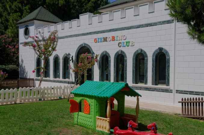 هتل ونزیا پالاس نمای محل بازی کودکان