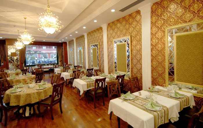 هتل دلفین پالاس نمای رستوران