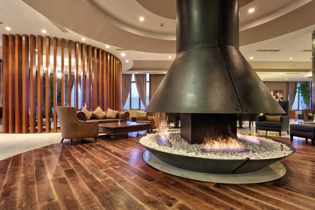 هتل ریکسوس کراسنایا نمای لابی