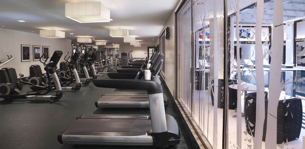هتل فور سیزنز مسکو نمای سالن بدنسازی