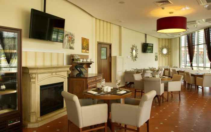 هتل ازیموت سوچی نمای داخلی لابی