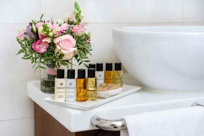 هتل سولو سوکوس بریدج نمای سرویس بهداشتی