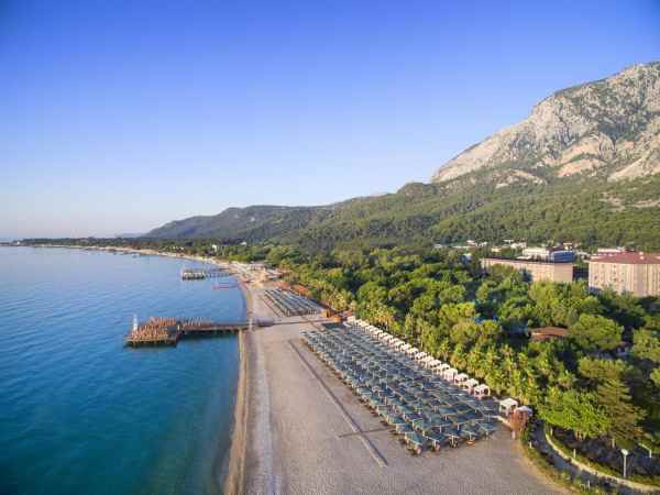 هتل اکا انتدن نمای ساحل