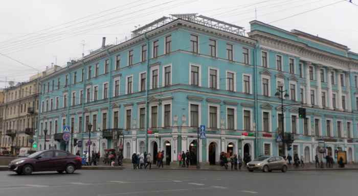 هتل کرونا نمای خارجی