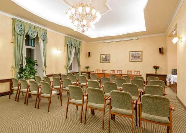 هتل بوداپست نمای سالن کنفرانس