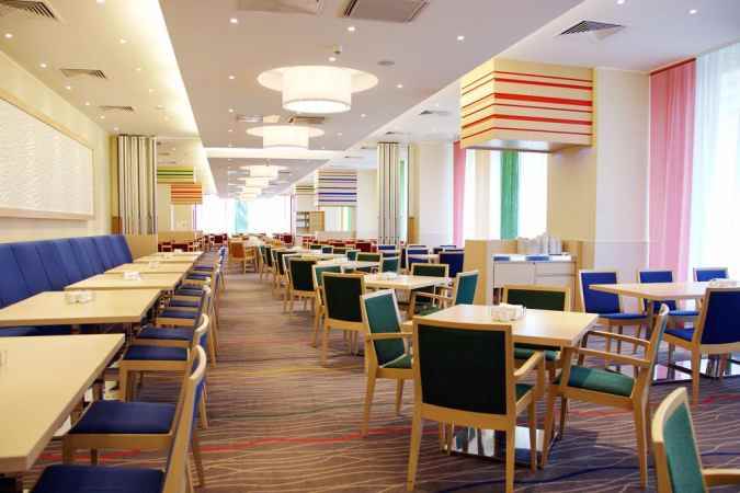 هتل پارک این پریبالتیسکایا نمای رستوران