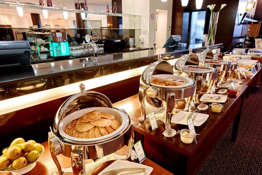 هتل هالیدی این سوکولنیکی نمای منوی انتخابی