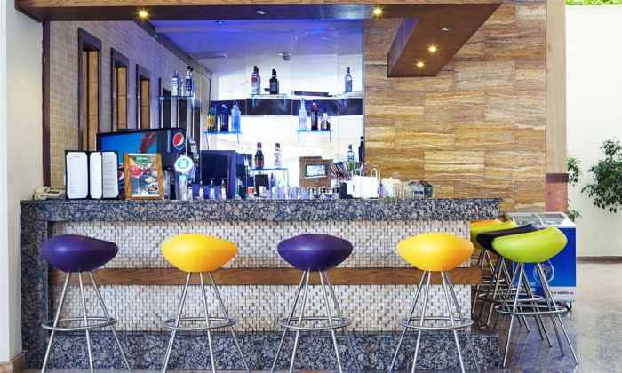 هتل شروود گرینوود نمای کافه لابی