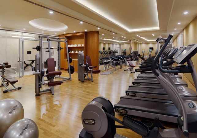 هتل مسکو مارییوت نووی نمای سالن بدنسازی