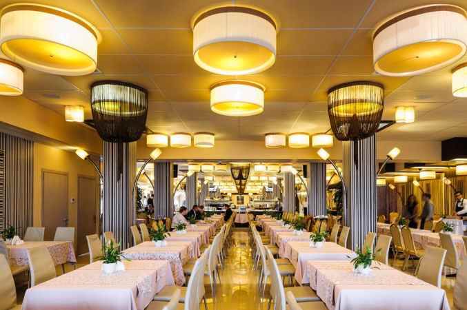 هتل بست وسترن پلاس مسکو وگا نمای رستوران