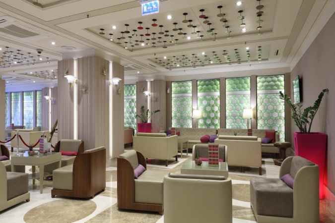 هتل کرون پلازا لیگووسکی نمای داخلی لابی