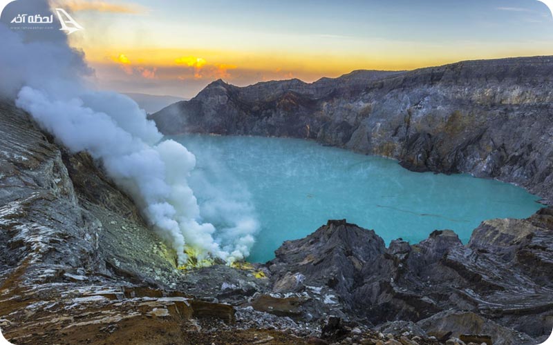 دریاچه ای از اسید	