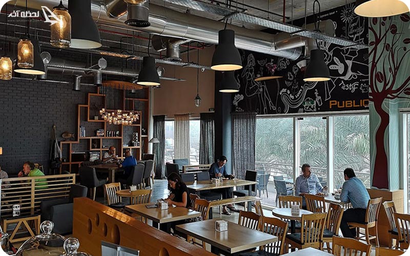 نمای داخل کافه پابلیک