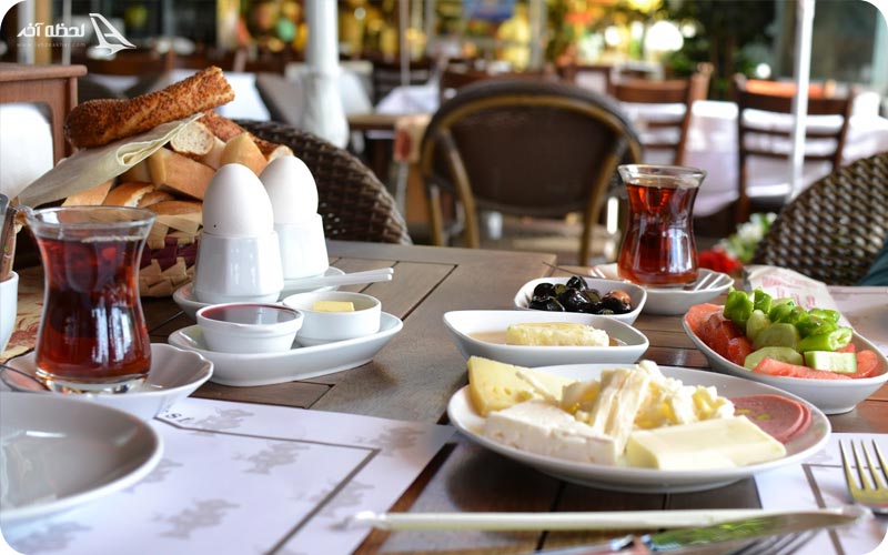 غذاهای کافه باغچه کاله چای