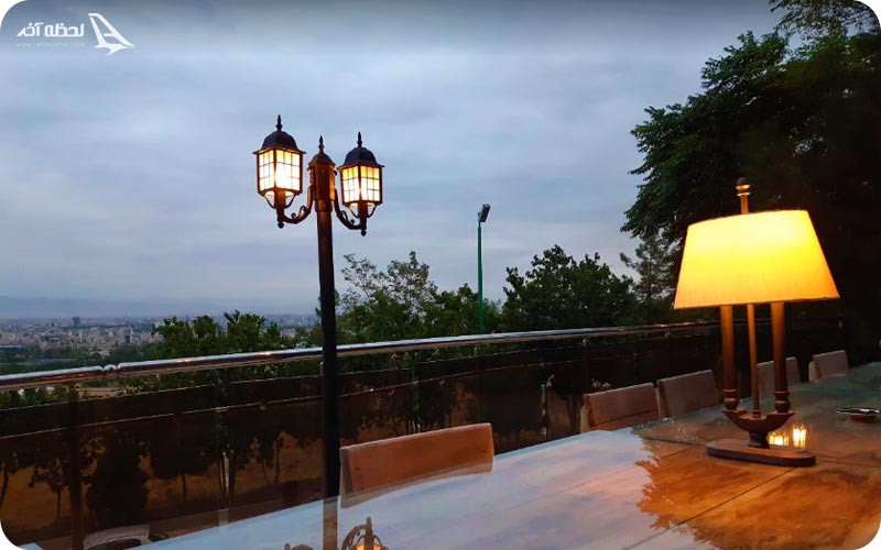 کافه لئون مشهد