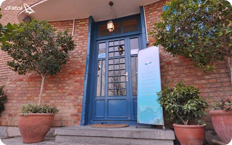 کافه هنرمندان کیش