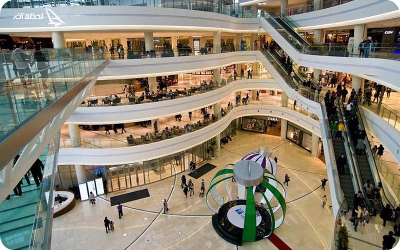 امکانات مرکز خرید تایمز اسکوئر