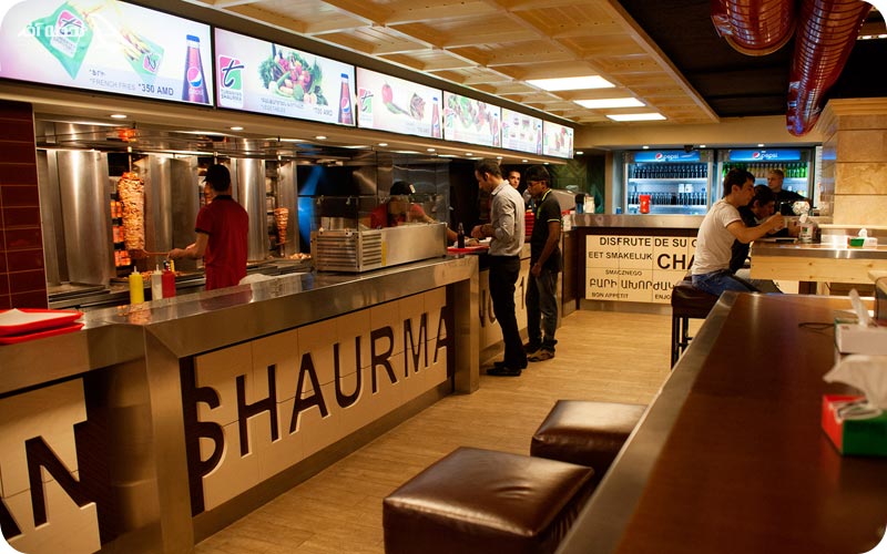 رستوران شاورما تومانیان ارمنستان