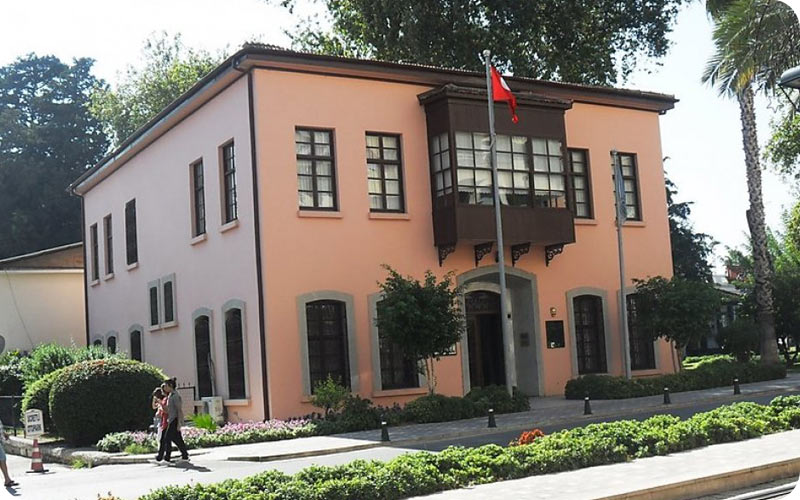 موزه آتاتورک آنتالیا