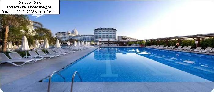 Hotel The Land Of Legends Theme Park