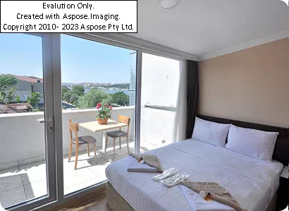 نمایی از تراس اتاق ها