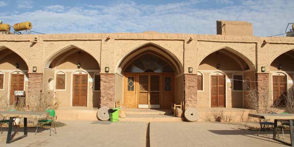 رباط انارک رباط انارک