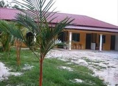 Pantai Tengah Beach Inn