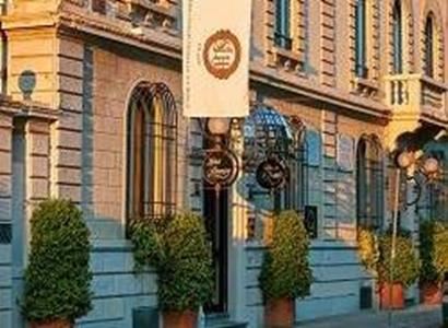  Regency Small Luxury 