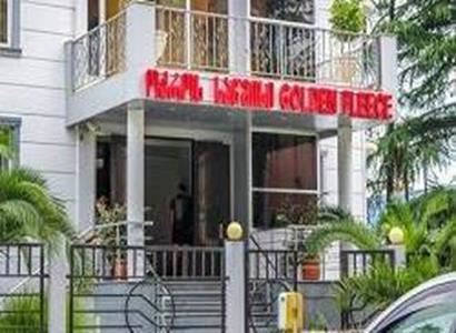 Golden Fleece Apartments Golden Fleece Apartments