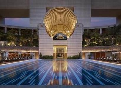 The RitzCarlton Millenia Singapore The RitzCarlton Millenia Singapore