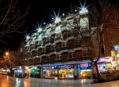 پارسیان عالی قاپو