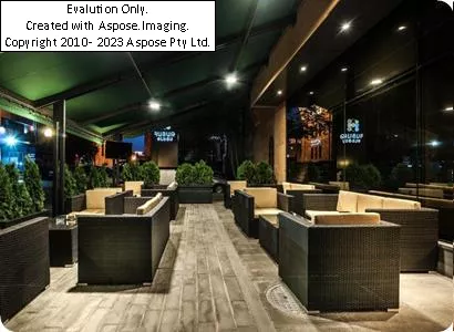 فضا باز هتل حیات پالاس ایروان