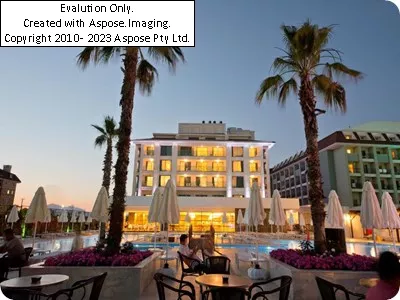 Hotelفان اند سان لایف بلک