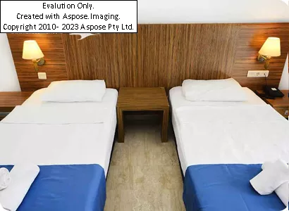 Ladonia Club Blue White