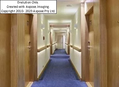 Hotelهالیدی این اکسپرس بلگراد سیتی