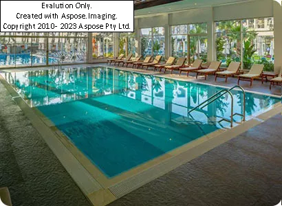 استخر سرپوشیده هتل