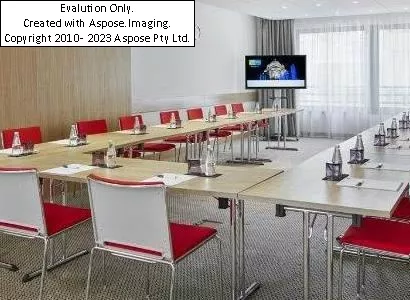 Hotelهالیدی این اکسپرس بلگراد سیتی