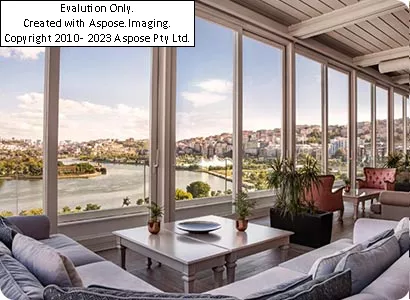 چشم انداز هتل لازونی استانبول