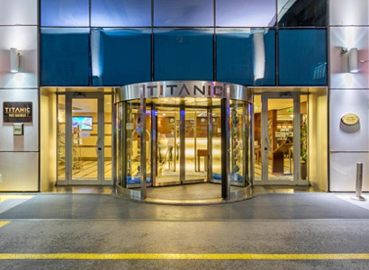 Titanic Port Bakirkoy