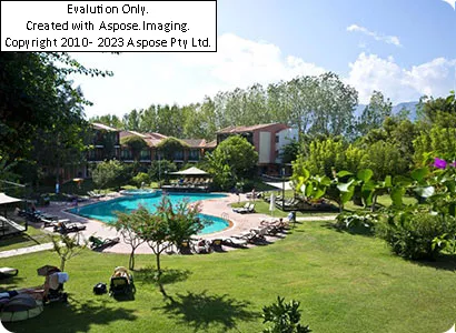 نمایی از محوطه هتل