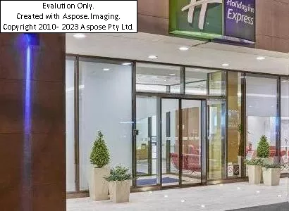 Hotelهالیدی این اکسپرس بلگراد سیتی