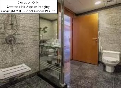 هتل Hilton Creek دبی نمای سرویس بهداشتی