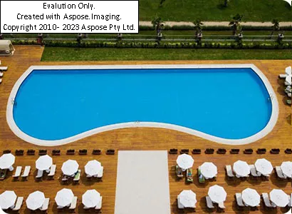 استخر هتل Crowne Plaza