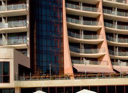 DoubleТree by Hilton DoubleТree by Hilton