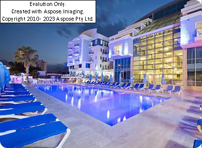 محوطه حیات هتل