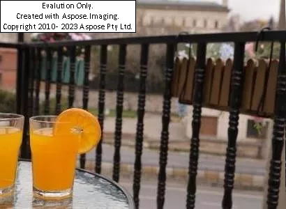 Hotelتکسیم هیونیست