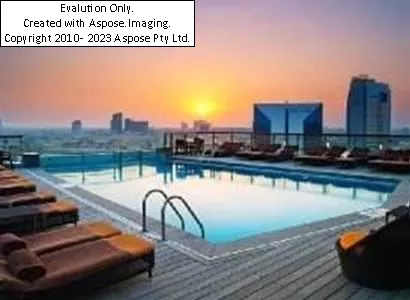 هتل Hilton Creek دبی نمای استخر