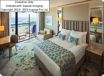 Hotelتیتانیک بیچ لارا